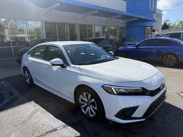Photo of 2023 Platinum White Pearl Honda Civic