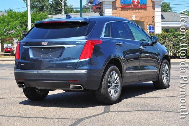 Photo of 2019 Shadow Metallic Cadillac XT5