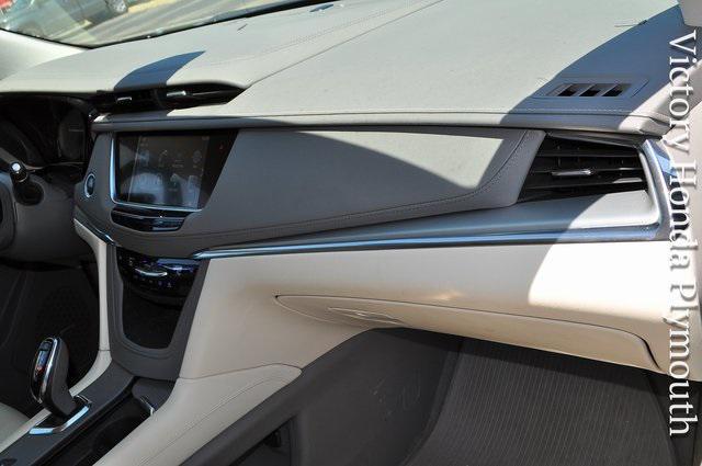 Photo of 2019 Shadow Metallic Cadillac XT5