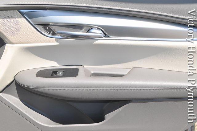 Photo of 2019 Shadow Metallic Cadillac XT5