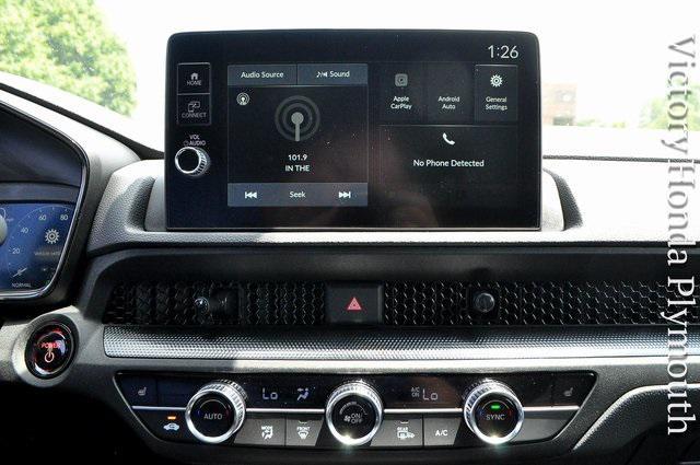 Photo of 2026 Platinum White Pearl Honda CR-V Hybrid