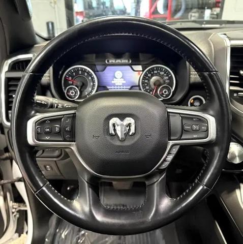 Photo of 2022 Bright White RAM 1500