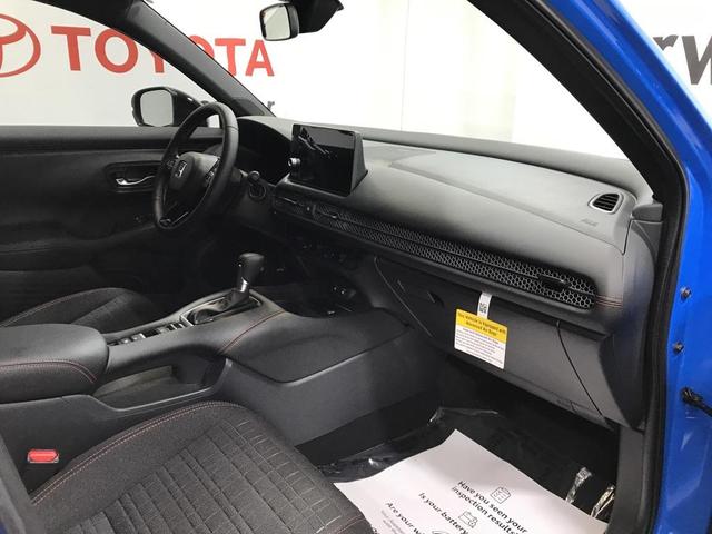 Photo of 2026 Boost Blue Pearl Honda HR-V