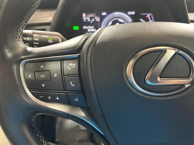 Photo of 2020 Nebula Gray Pearl Lexus UX 250h
