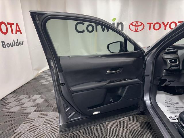 Photo of 2020 Nebula Gray Pearl Lexus UX 250h