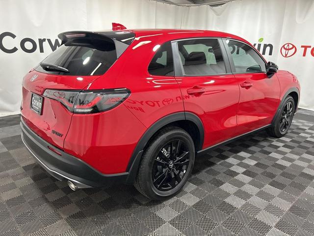 Photo of 2026 Milano Red Honda HR-V
