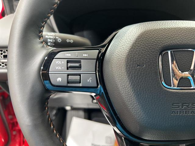 Photo of 2026 Milano Red Honda HR-V