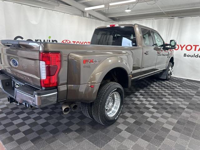 Photo of 2017 Caribou Metallic Ford F-350