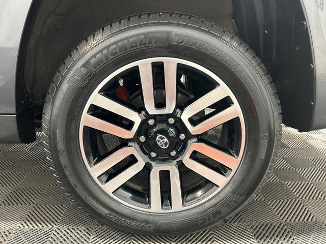 Photo of 2020 Magnetic Gray Metallic Toyota 4Runner