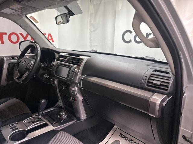 Photo of 2017 Classic Silver Metallic Toyota 4Runner