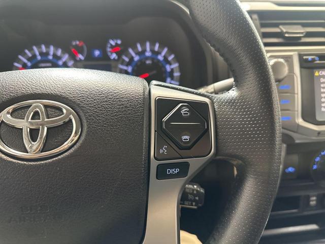 Photo of 2017 Classic Silver Metallic Toyota 4Runner