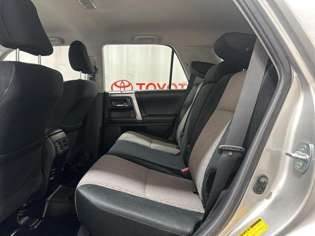 Photo of 2017 Classic Silver Metallic Toyota 4Runner