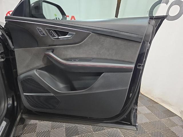 Photo of 2021 Night Black Audi RS Q8