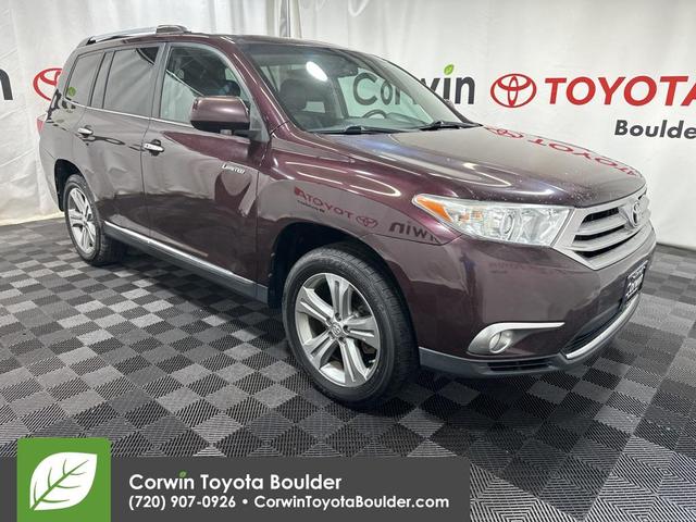 Photo of 2011 Sizzling Crimson Mica Toyota Highlander