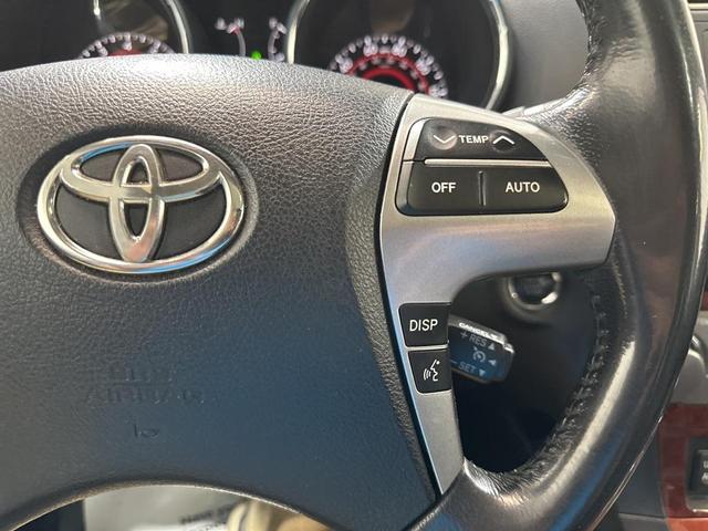 Photo of 2011 Sizzling Crimson Mica Toyota Highlander