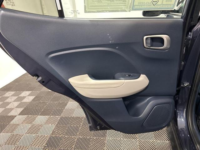 Photo of 2024 Denim w/White Roof Hyundai VENUE