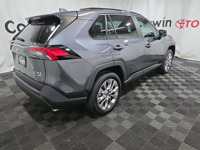 Photo of 2025 Magnetic Gray Metallic Toyota RAV4