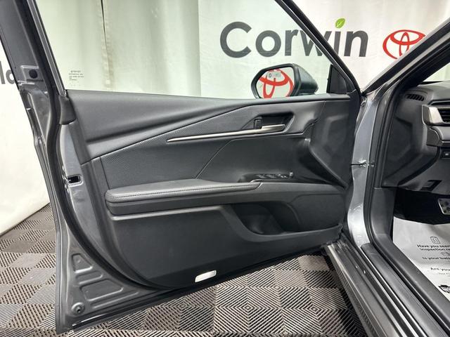 Photo of 2025 Gray Toyota Camry