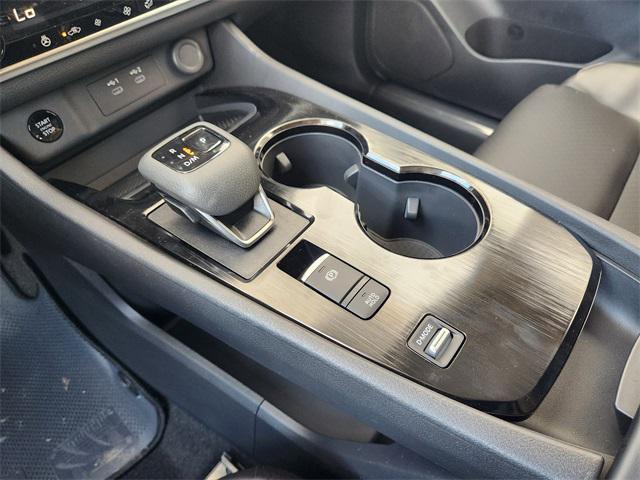 Photo of 2025 Super Black Nissan Rogue