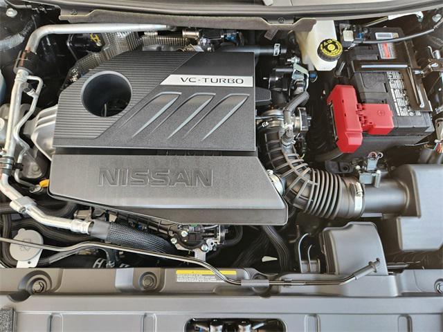 Photo of 2025 Super Black Nissan Rogue