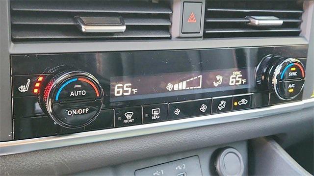 Photo of 2025 Boulder Gray Pearl Nissan Rogue