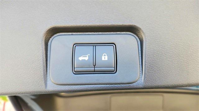 Photo of 2025 Boulder Gray Pearl Nissan Rogue