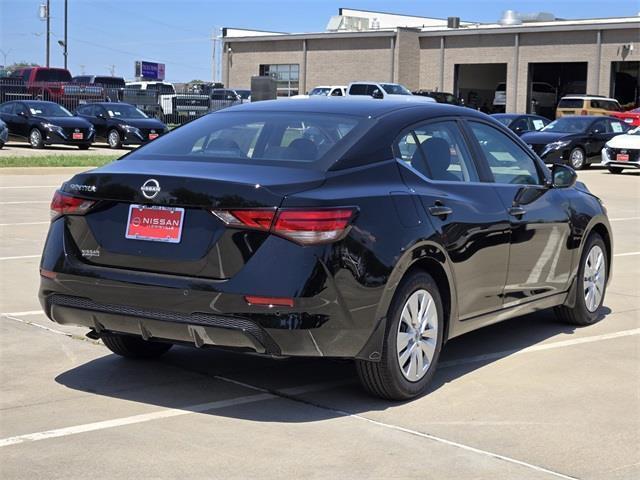 Photo of 2025 Super Black Nissan Sentra