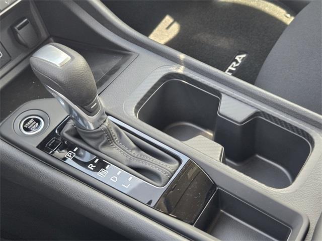Photo of 2025 Super Black Nissan Sentra