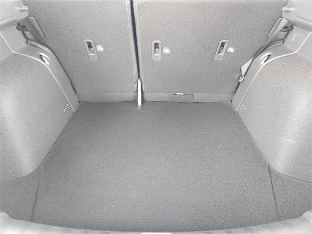 Photo of 2025 Gun Metallic Nissan Kicks