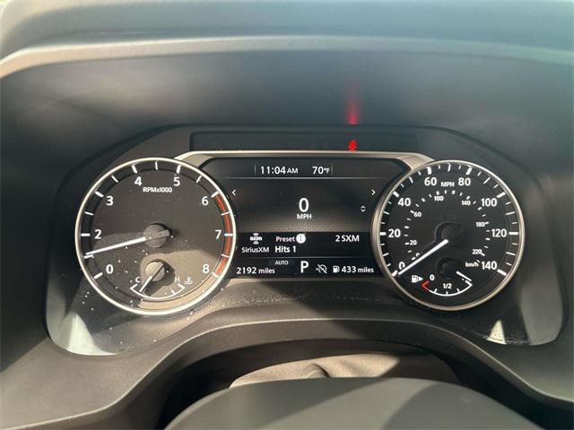 Photo of 2025 Super Black Nissan Rogue