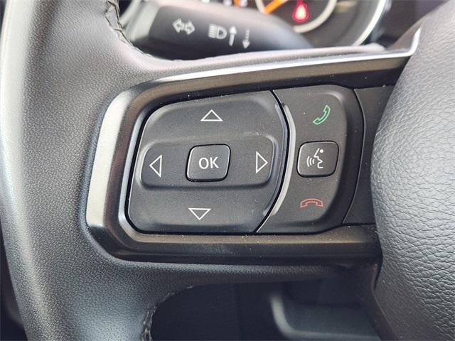 Photo of 2023 Silver Zynith Clearcoat Jeep Gladiator