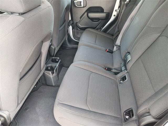 Photo of 2023 Silver Zynith Clearcoat Jeep Gladiator