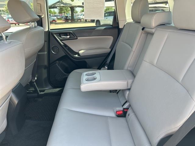 Photo of 2017 Crystal White Pearl Subaru Forester