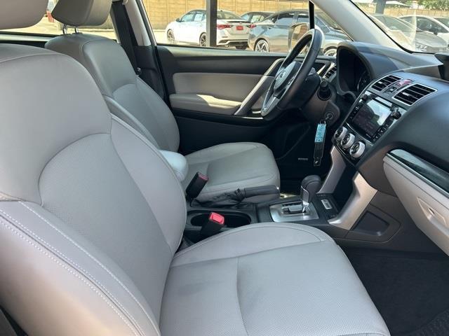 Photo of 2017 Crystal White Pearl Subaru Forester