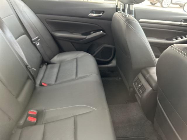 Photo of 2025 Pearl White Tricoat Nissan Altima