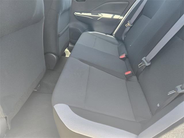 Photo of 2025 Brilliant Silver Metallic Nissan Versa