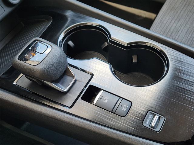 Photo of 2023 Super Black Nissan Rogue