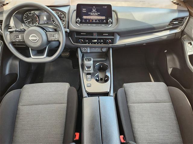Photo of 2023 Super Black Nissan Rogue