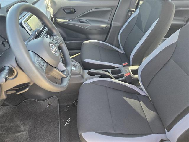 Photo of 2025 Gun Metallic Nissan Versa