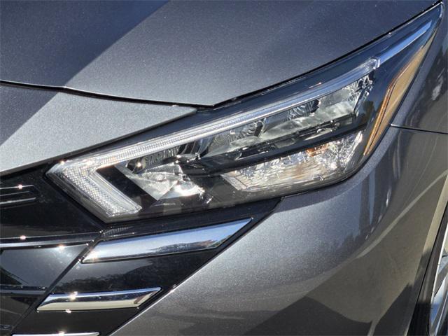 Photo of 2025 Gun Metallic Nissan Versa