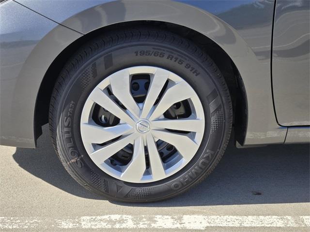 Photo of 2025 Gun Metallic Nissan Versa