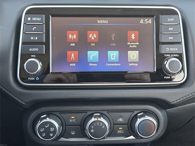 Photo of 2025 Gun Metallic Nissan Versa