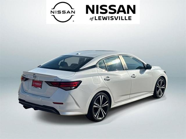 Photo of 2021 Aspen White Tricoat Nissan Sentra