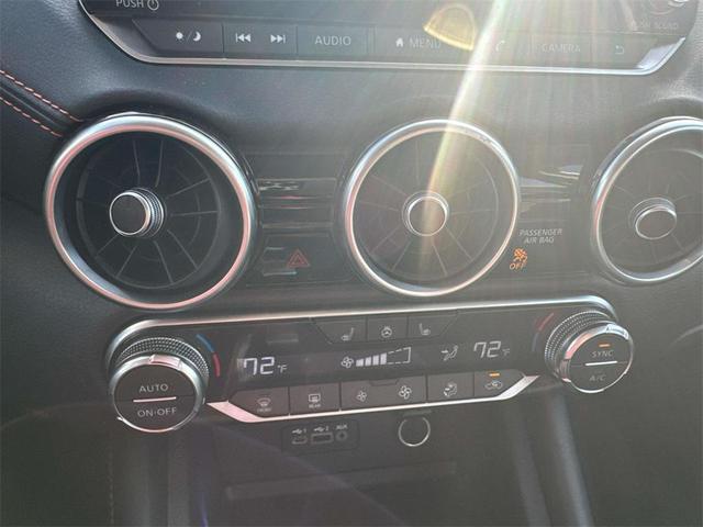 Photo of 2021 Aspen White Tricoat Nissan Sentra