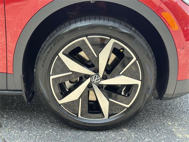 Photo of 2025 Red Metallic Volkswagen ID.4