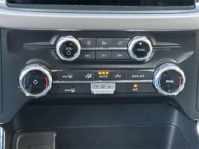 Photo of 2024 Black Metallic Ford F-150