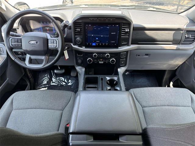 Photo of 2024 Black Metallic Ford F-150