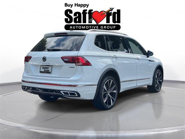 Photo of 2023 Opal White Pearl Volkswagen Tiguan