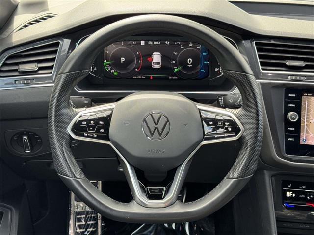 Photo of 2023 Opal White Pearl Volkswagen Tiguan