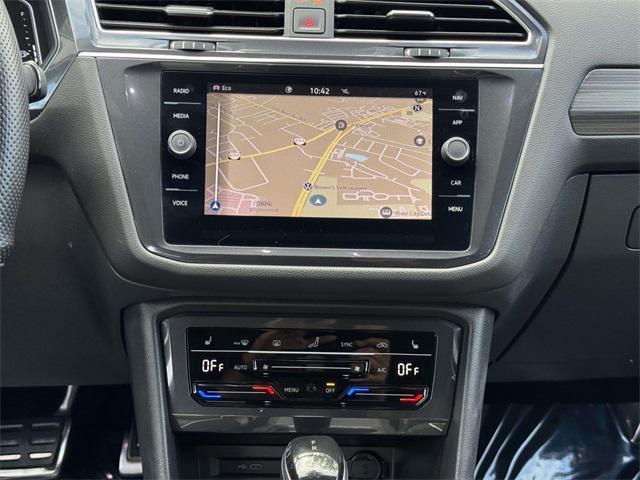 Photo of 2023 Opal White Pearl Volkswagen Tiguan